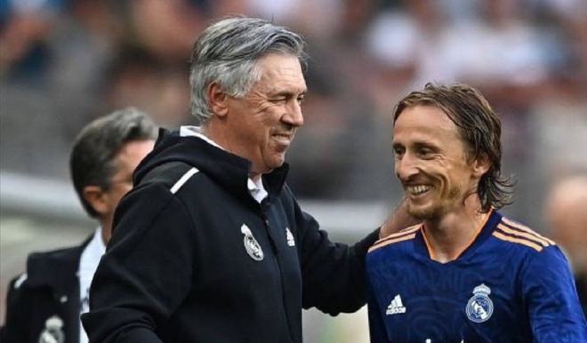 场上的拼搏 场上的拼搏