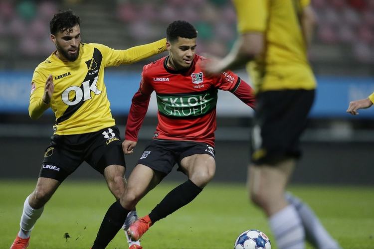 在这场比赛 在这场比赛