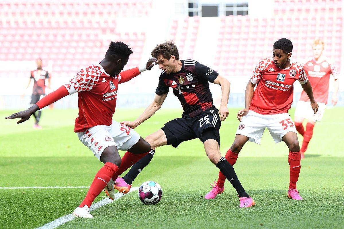 的历史中 的历史中